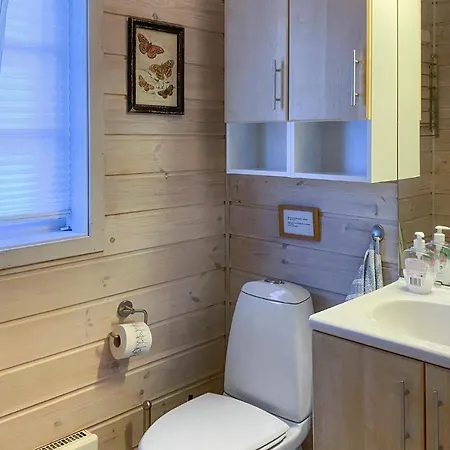 3 Bedroom Lovely In Straumgjerde Casa vacanze