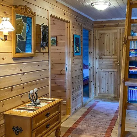 3 Bedroom Lovely In Straumgjerde Casa vacanze Brunstad