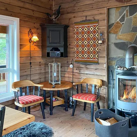 3 Bedroom Lovely In Straumgjerde *
